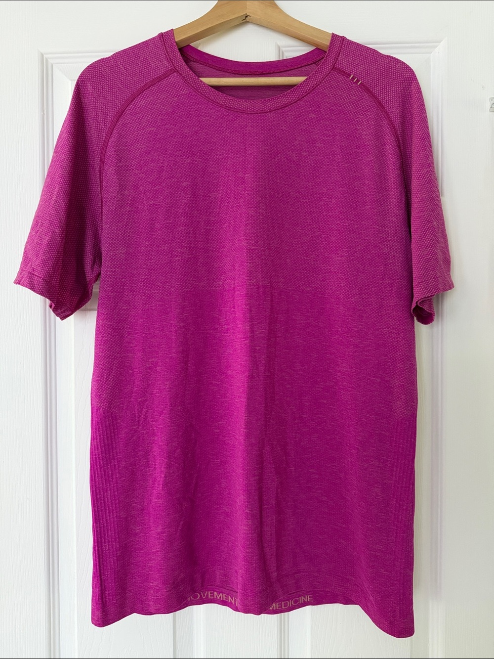 lululemon athletica Men's Short Sleeve Crew - Bright Magenta